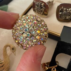 vintage button goldtone iridescent AB aurora borealis